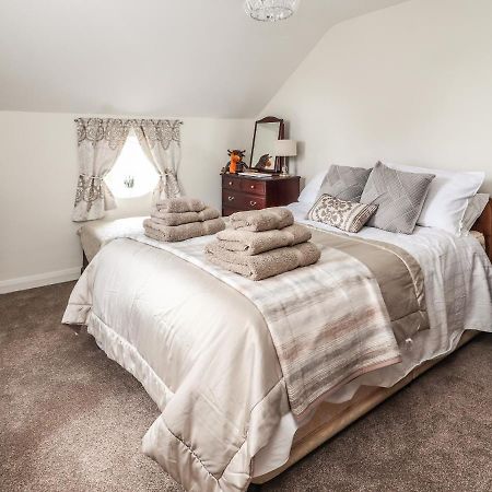 Springfield Cottage Wrexham Extérieur photo