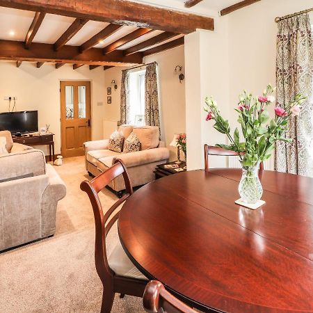 Springfield Cottage Wrexham Extérieur photo